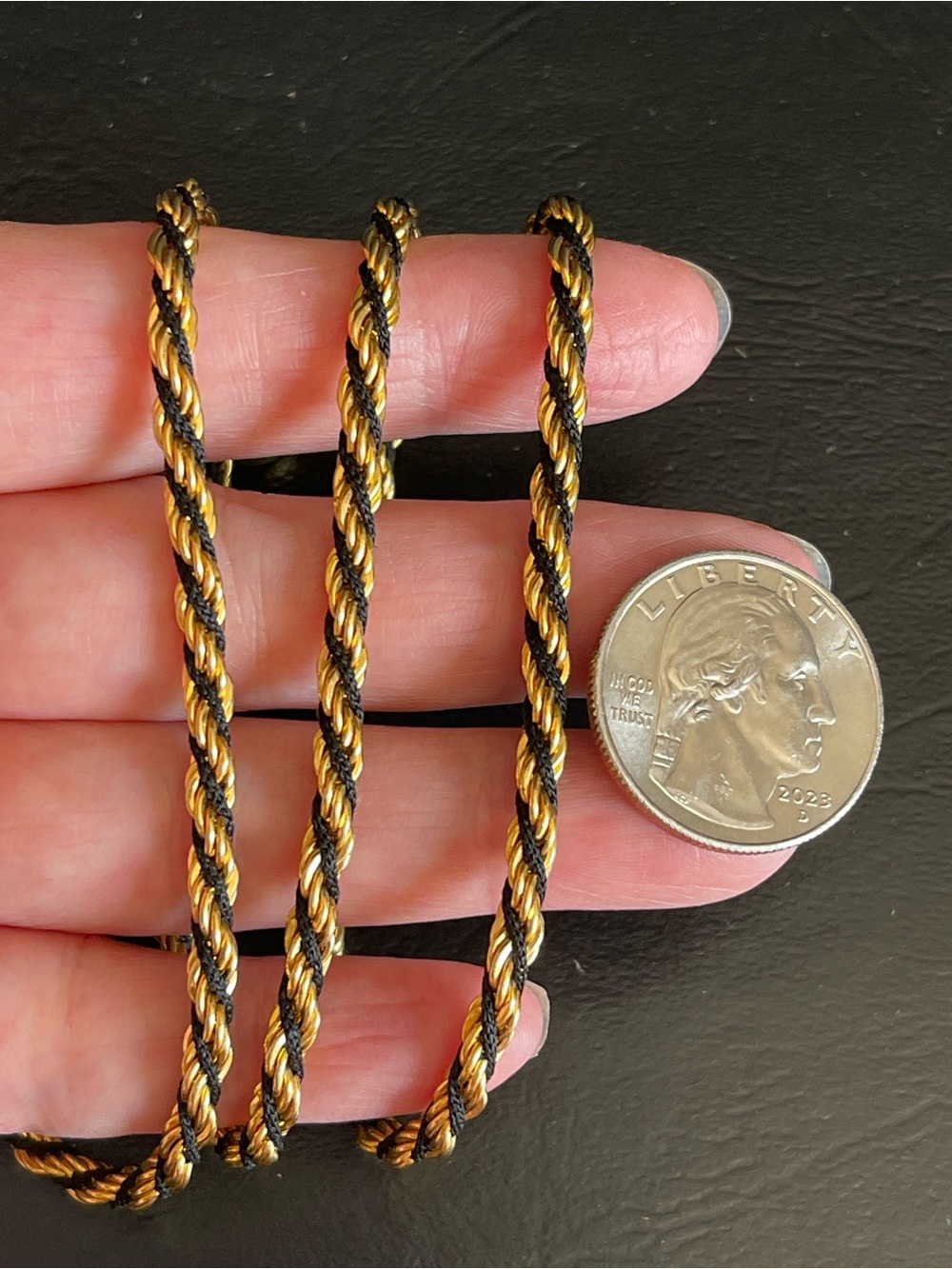 Vintage Gold and Black Twisted Rope Necklace. - Picture 2 of 5